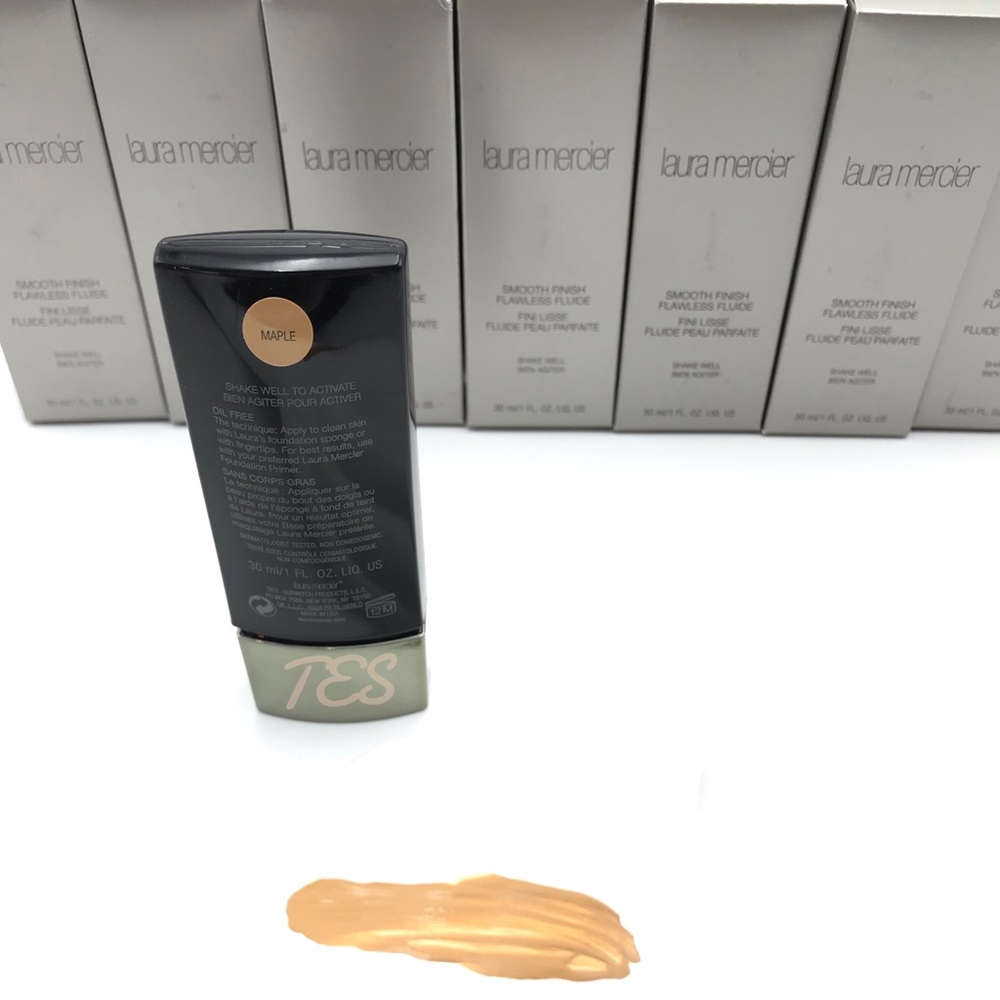 Laura Mercier Foundation Smooth Finish  Maple